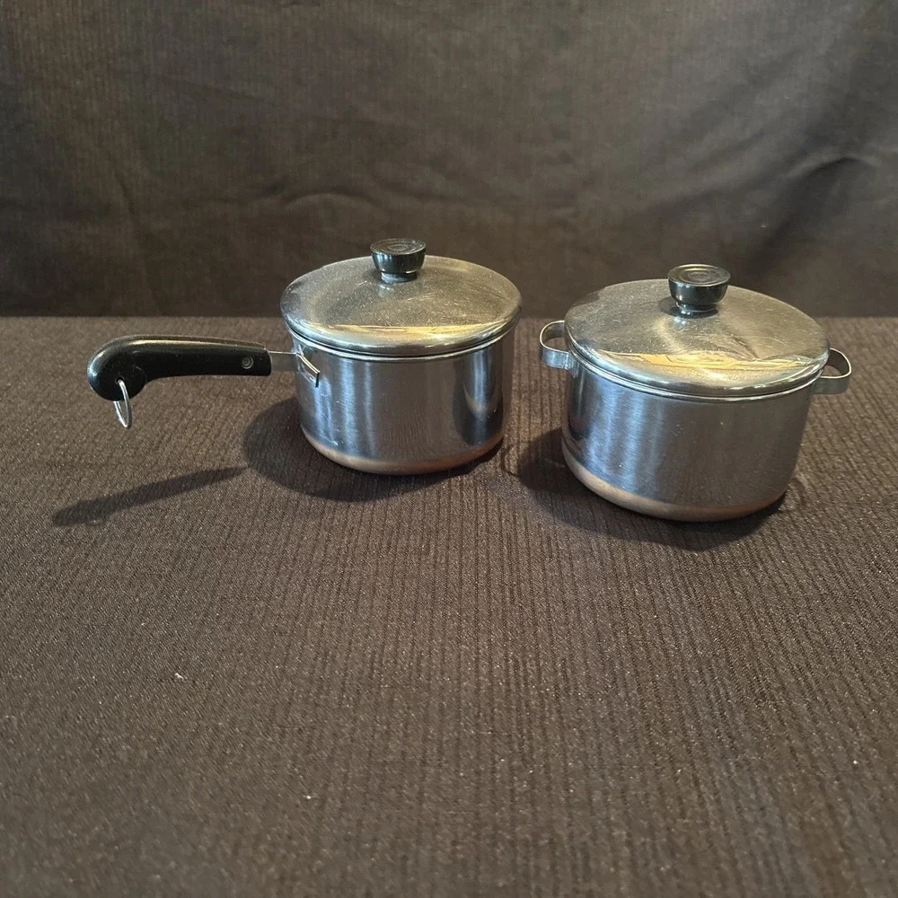 Vintage Revere Ware 2 Miniature Pots & Lids Copper Bottom Stainless Childs Toy